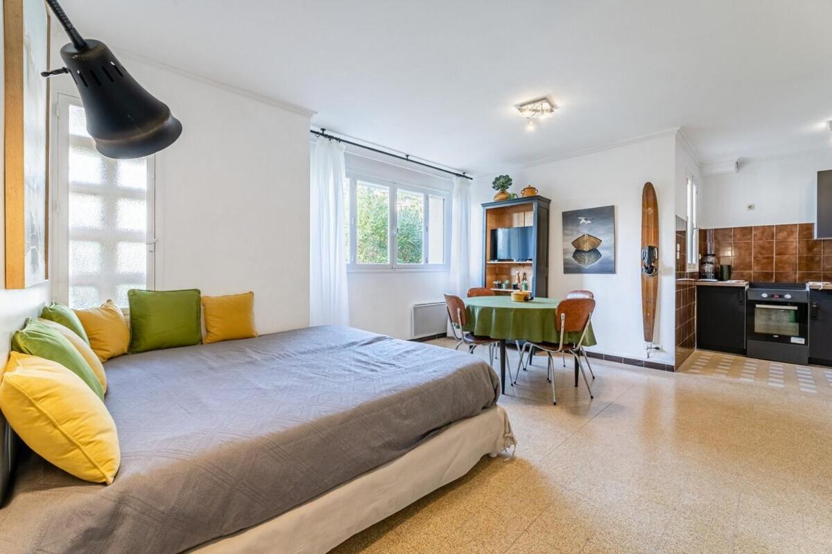 Le Marignan- Studio Plein Centre Cassis Luaran gambar